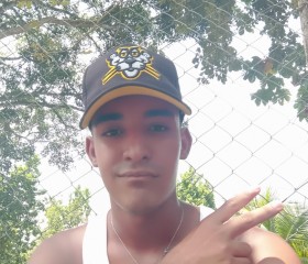 Dennys, 18, Puerto La Cruz