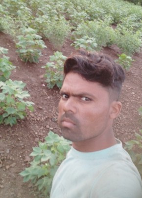 Anil, 26, India, Jalgaon Jamod