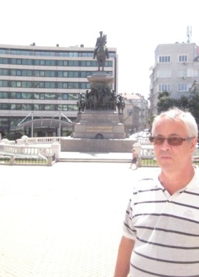 Владимир, 69, Република България, Плевен