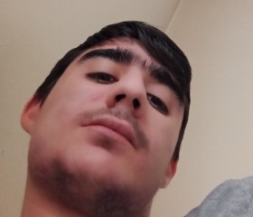 Lazaros, 19, Acharnes
