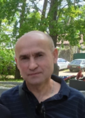 Валерий из Воронежа 51 год