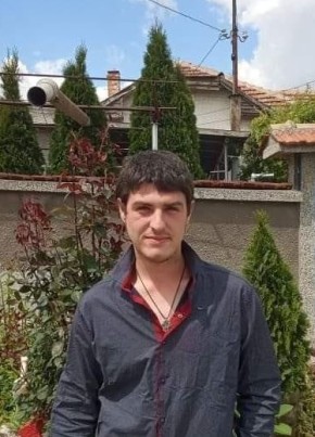 Daniel, 22, Република България, Русе