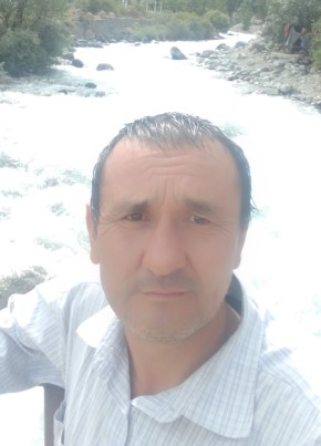 Нурба, 46, Кыргыз Республикасы, Бишкек