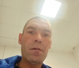 Pyetr, 40, Molchanovo