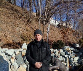 юрий, 67 лет, Владивосток
