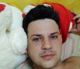 Lenier, 33, Remedios