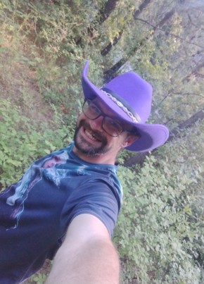 Josh Goodale из Spokane 35 лет