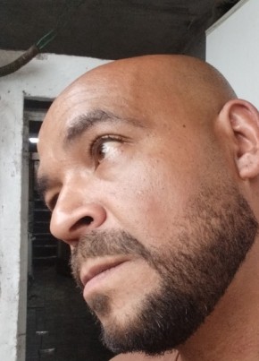 Diego Lopes из Juiz de Fora 40 лет