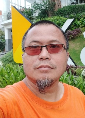 Roy, 50, Indonesia, Kota Surabaya