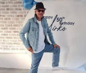 Mirko, 54, Cape Town