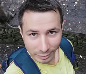 Tima, 37, Essen (North Rhine-Westphalia)