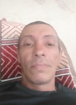 Александр из Омска 46 лет