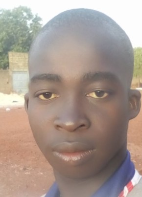 Fofana issihaka, 18, Burkina Faso, Bobo-Dioulasso