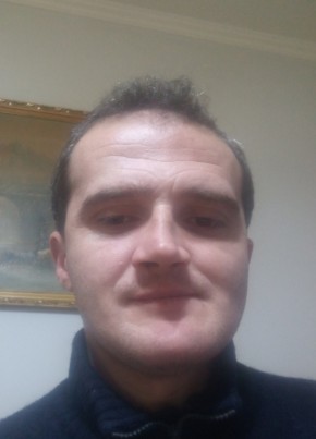 Gjergji Pillati, 34, Albania, Korçë