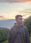 Aleksandr, 20, Grayvoron