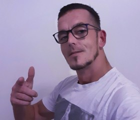 Tóth Gábor, 37, Gyor