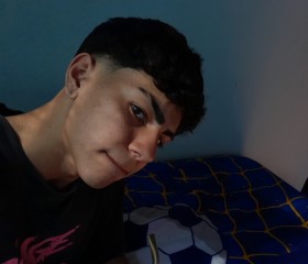 Cristian, 18, Buenos Aires