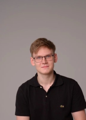 Григорий из Твери 18 лет