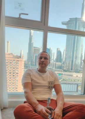 Денис из Москвы 41 год
