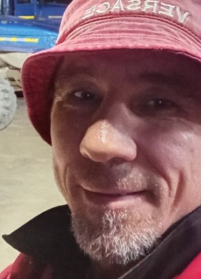Серёга из Өскемена 43 года
