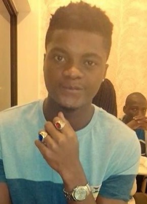 Arnaud, 23, République Togolaise, Lomé