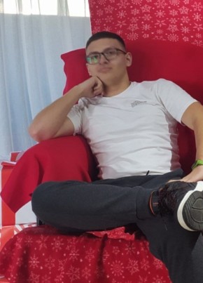 Dmitriy, 19, Türkiye Cumhuriyeti, Alanya