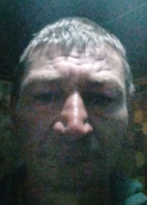 Виктор, 44, Россия, Новоселитское