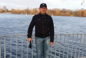 NRW-D, 43 - Just Me