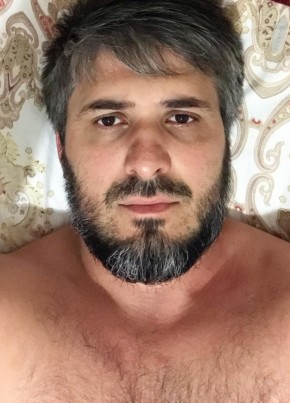 Artur, 38, Россия, Махачкала