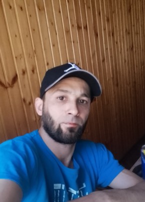 Александр, 35, Россия, Тырныауз
