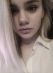Polina, 21  , Moscow