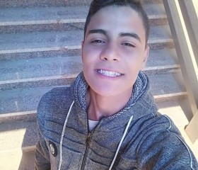 Ahmed, 21, Jirja