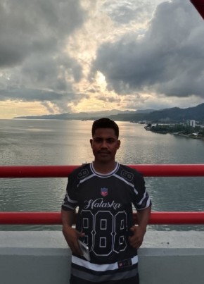 Ajis, 21, Indonesia, Ambon