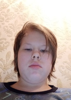 Саша, 19, Россия, Смоленск
