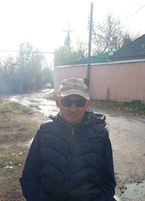 Муслим, 46, Кыргыз Республикасы, Бишкек