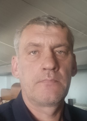Алексей из Южно-Сахалинска 51 год