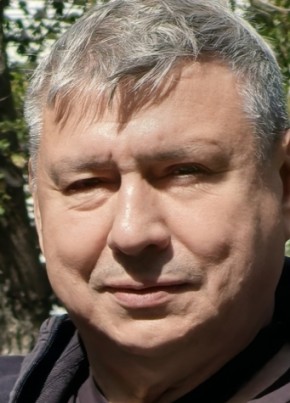 Александр из Москвы 64 года