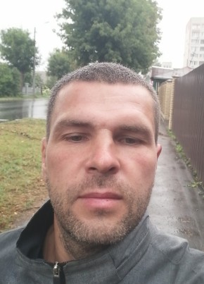 Valentin, 40, Russia, Murom