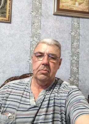 Геннадий из Москвы 53 года