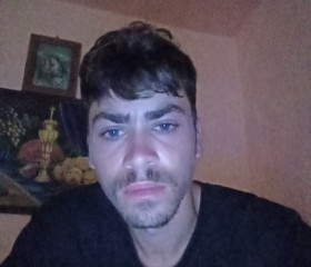Andrei, 23, Barlad