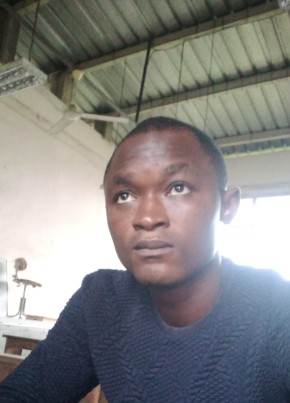 Pascal, 27, Republic of Cameroon, Douala
