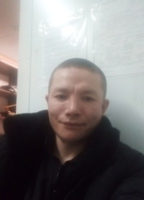 Артем, 39, Россия, Усть-Цильма