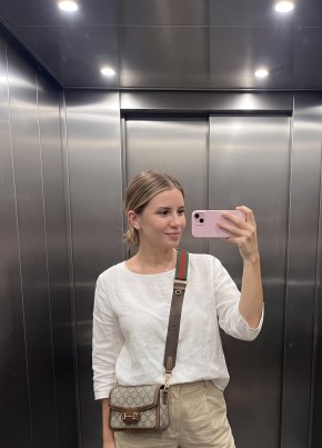Милана из Екатеринбурга 32 года