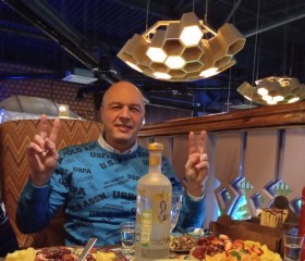 Igor, 43, Saint Petersburg