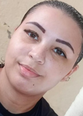 Cristina Souza из Nova Iguaçu 23 года