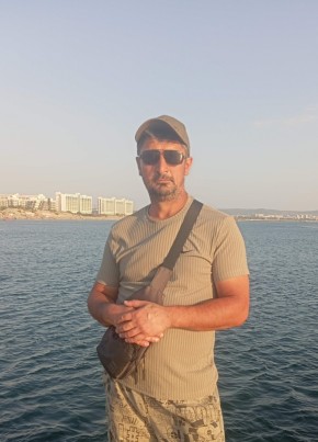 Мурат из Нальчика 42 года