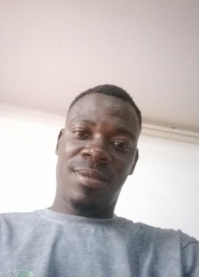 ake Prosper akon, 25, République de Côte d’Ivoire, Abidjan