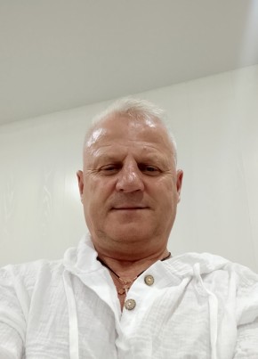 Олег из Казани 55 лет