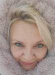 Olga, 46, Omsk