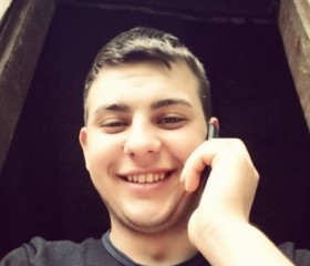 Alex, 28, Edinet